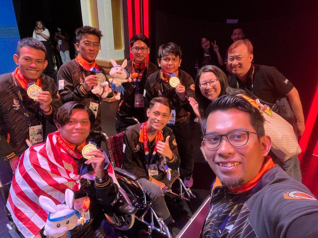 Ahmad Syakirin Syakz ASEAN Para Games.jpg Ahmad Syakirin Syakz ASEAN Para Games.jpg
