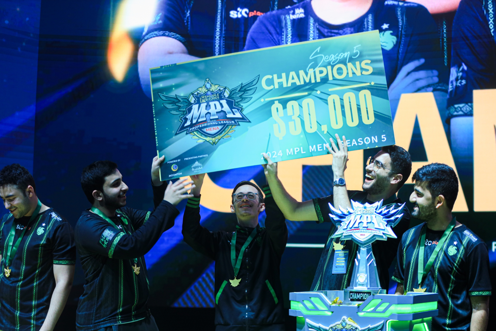 Champions Team Falcons MPL MENA 30,000.jpg